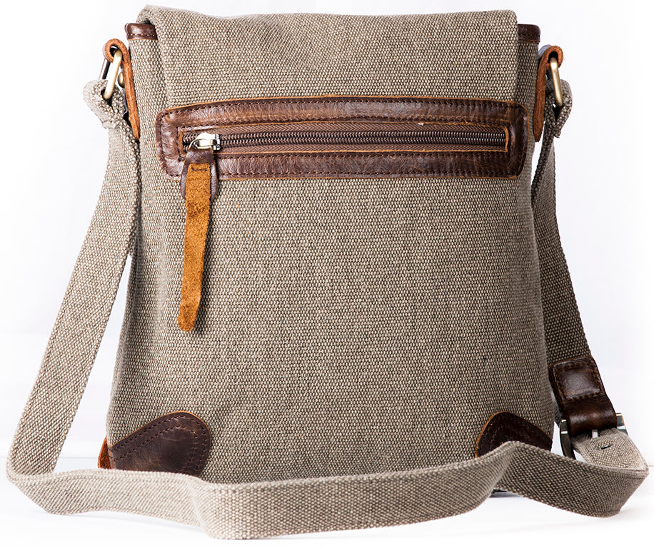 Traditional Tweed & Leather Double Buckle Bag – Funky Skunk