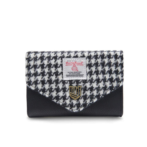 Small Clasp Purse - Black and White Dogtooth