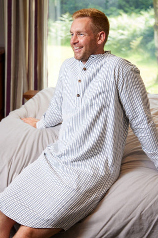 Lee Valley Flannel Nightshirt - Blue/Ivory Stripe